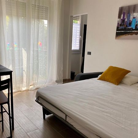 شقة Moderno Ed Elegante Loft Con Balcone ميلان المظهر الخارجي الصورة